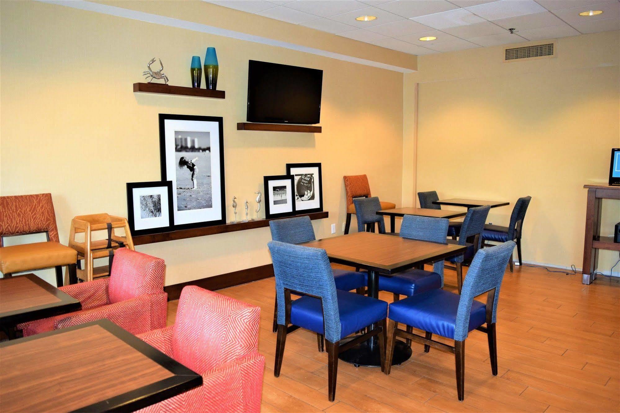 Hampton Inn Debary-Deltona Exterior photo